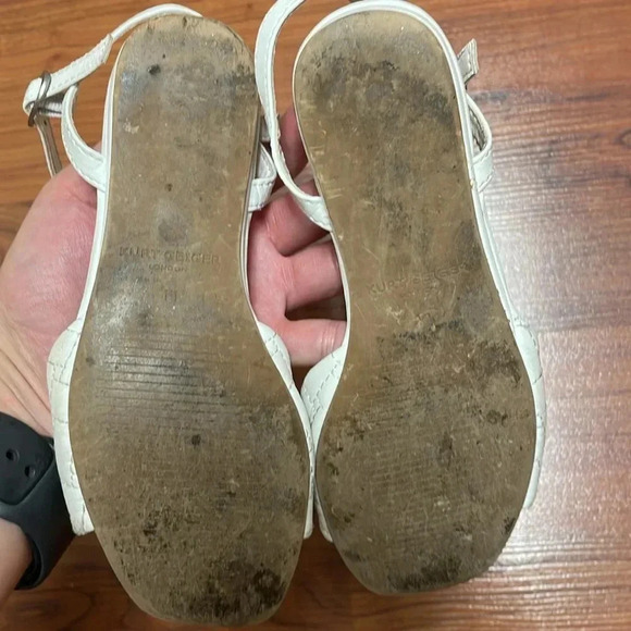 Kurt Geiger London Girls' Kensington‎ white Leather Sandals - Picture 3 of 6